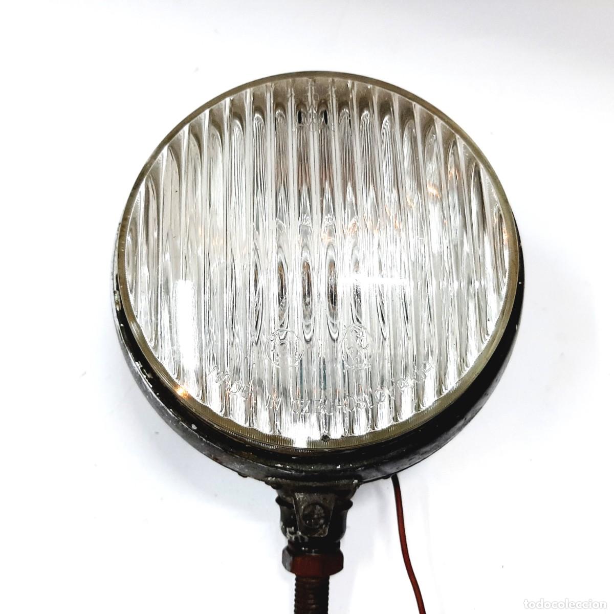 Autos und Motorr&auml;der: L&aacute;mpara de luz de conducci&oacute;n con monograma vintage, coche antiguo, cami&oacute;n militar (9.3)
