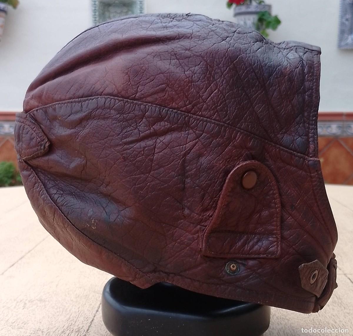 Automobili e Motociclette: Antiguo gorro de motorista o aviador en cuero