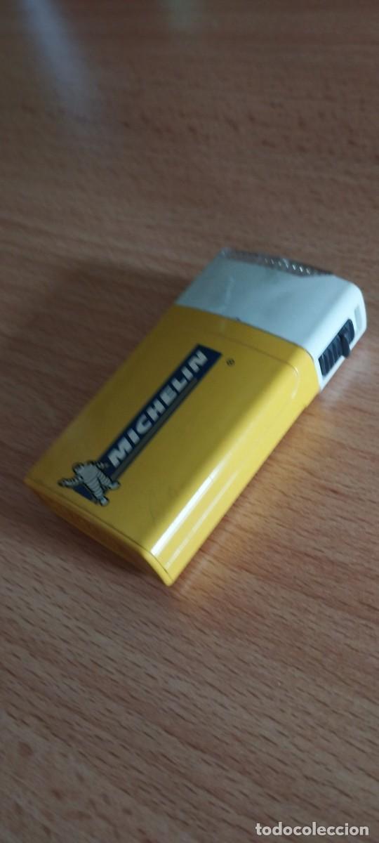 Autos und Motorr&auml;der: Linterna M&iacute;chelin