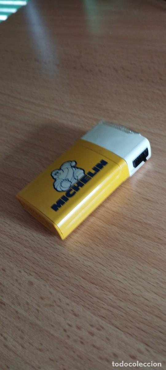 Autos und Motorr&auml;der: Linterna Michelin