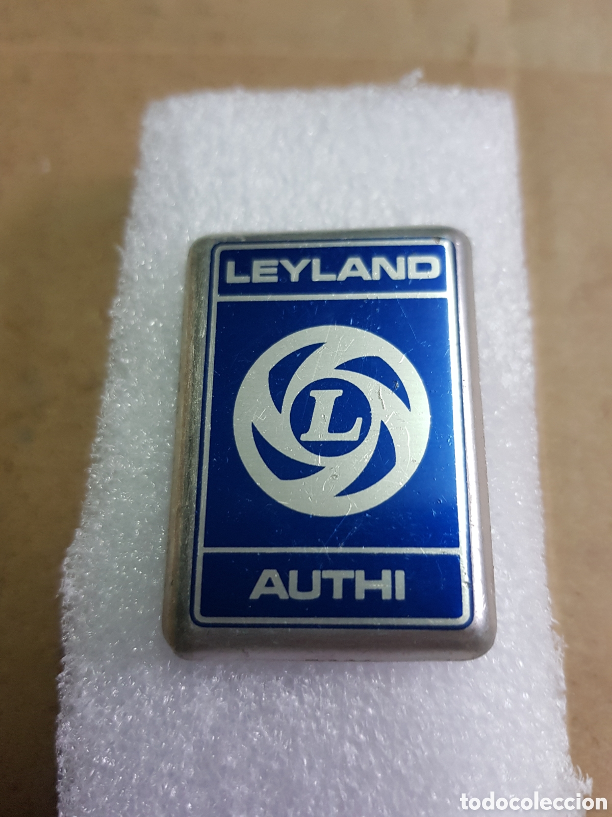 Coches y motocicletas: Insignia Leyland Authi - Foto 1