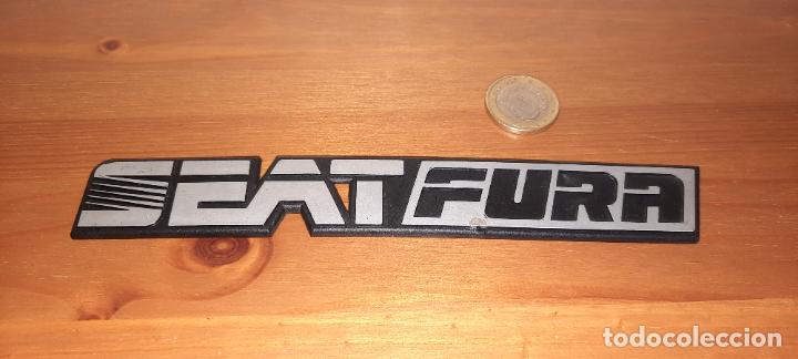 Automobili e Motociclette: EMBLEMA DE CL&Aacute;SICO,ORIGINAL DE LA &Eacute;POCA,peque&ntilde;a