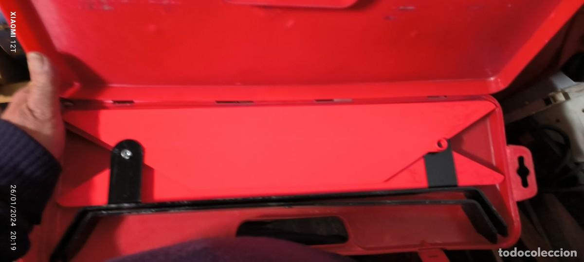 Autos und Motorr&auml;der: ANTIGUOS TRIANGULOS AVER&Iacute;AS en ESTUCHE COMPACTO