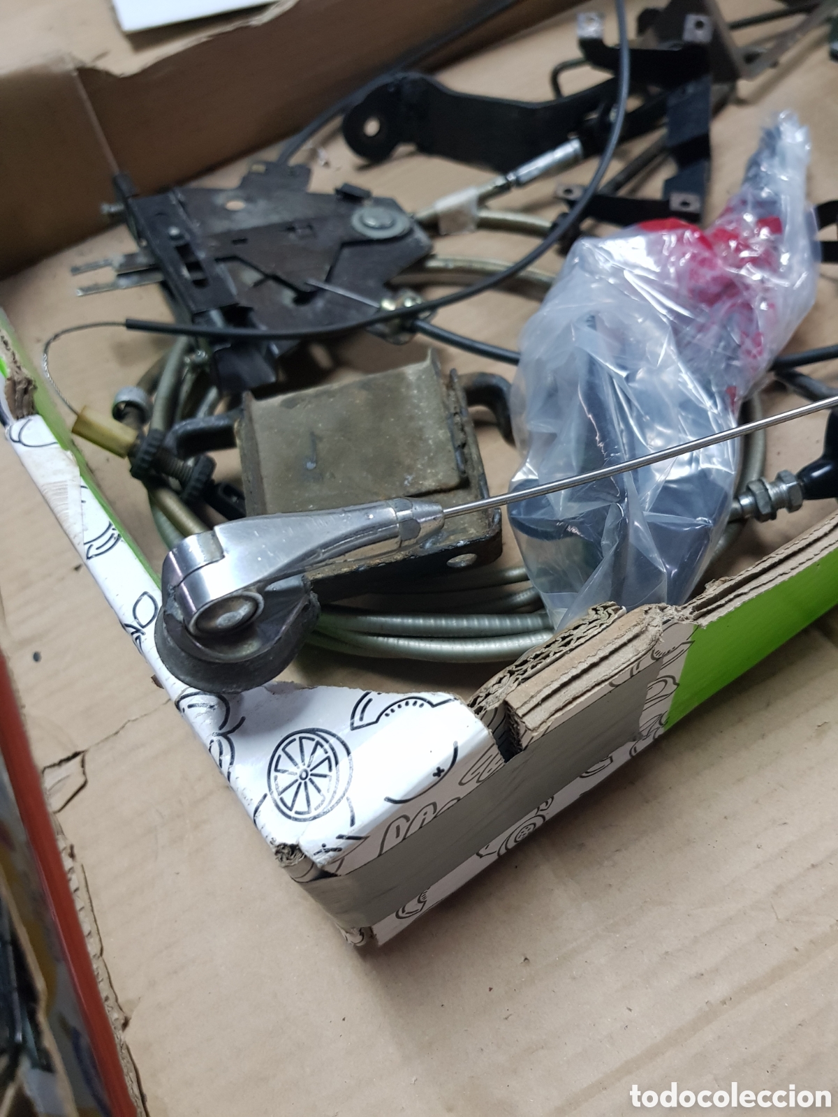 Coches y Motocicletas: Antena de coche Chrysler 180