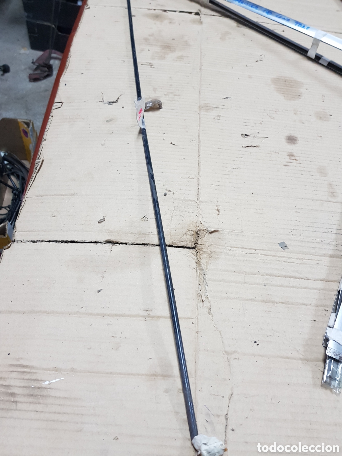 Coches y Motocicletas: Varilla del capo delantero Chrysler 180