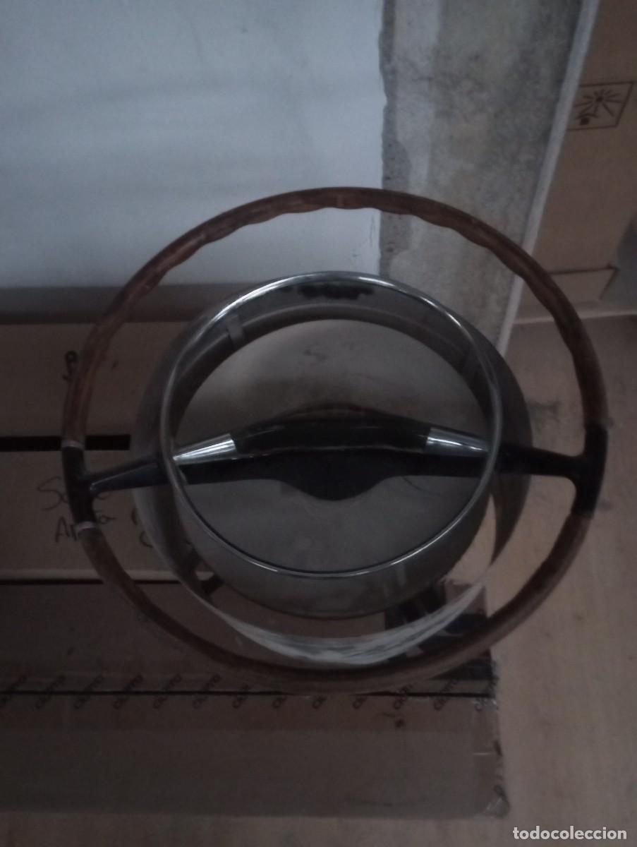 Autos und Motorr&auml;der: Volante de madera seat 1500 o 1400