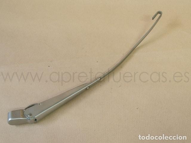 Autos und Motorr&auml;der: Brazo de limpiaparabrisas para Mercedes de la gama W114 y W115