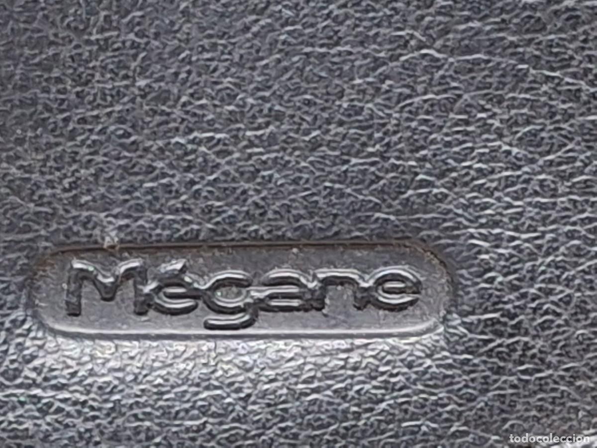 Coches y motocicletas: CARTERA RENAULT..MEGANE - Foto 2
