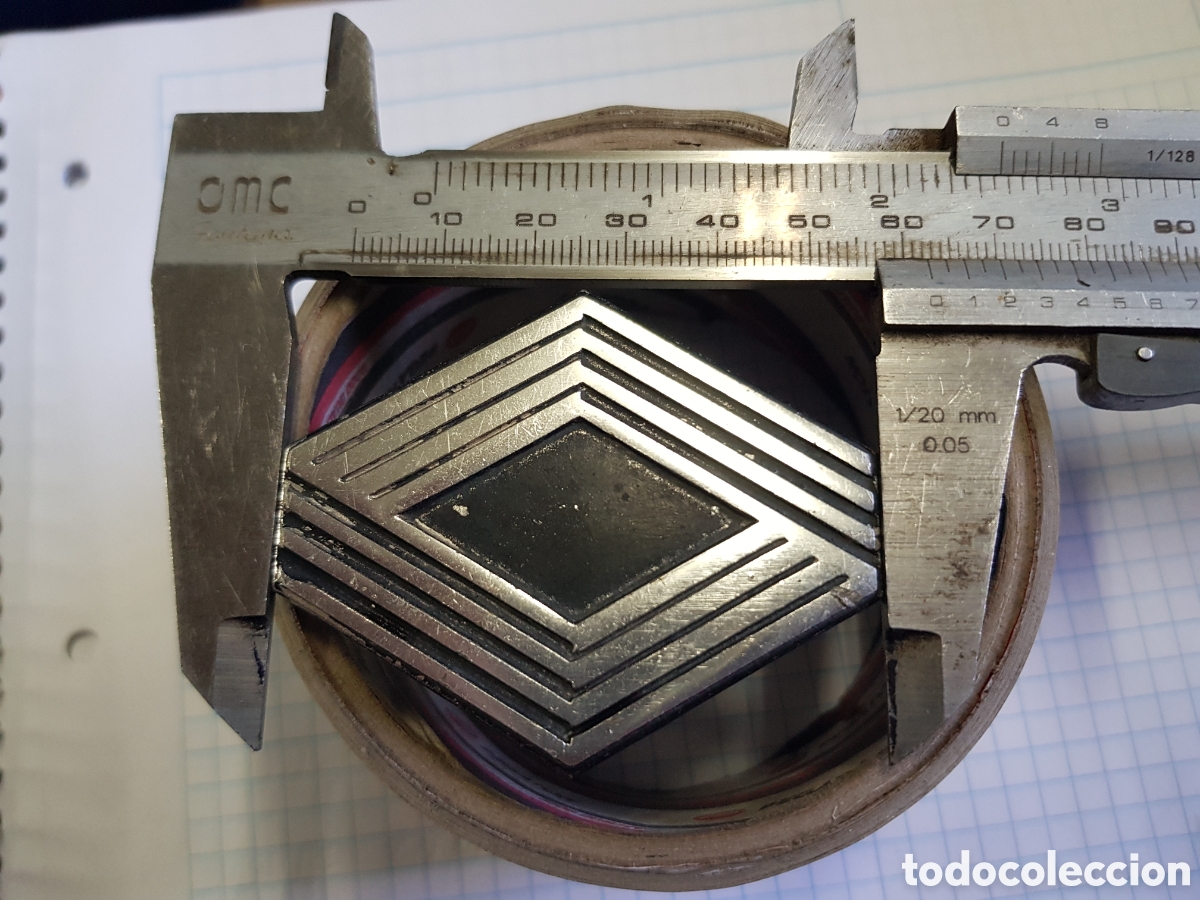 Autos und Motorr&auml;der: Insignia Renault 12