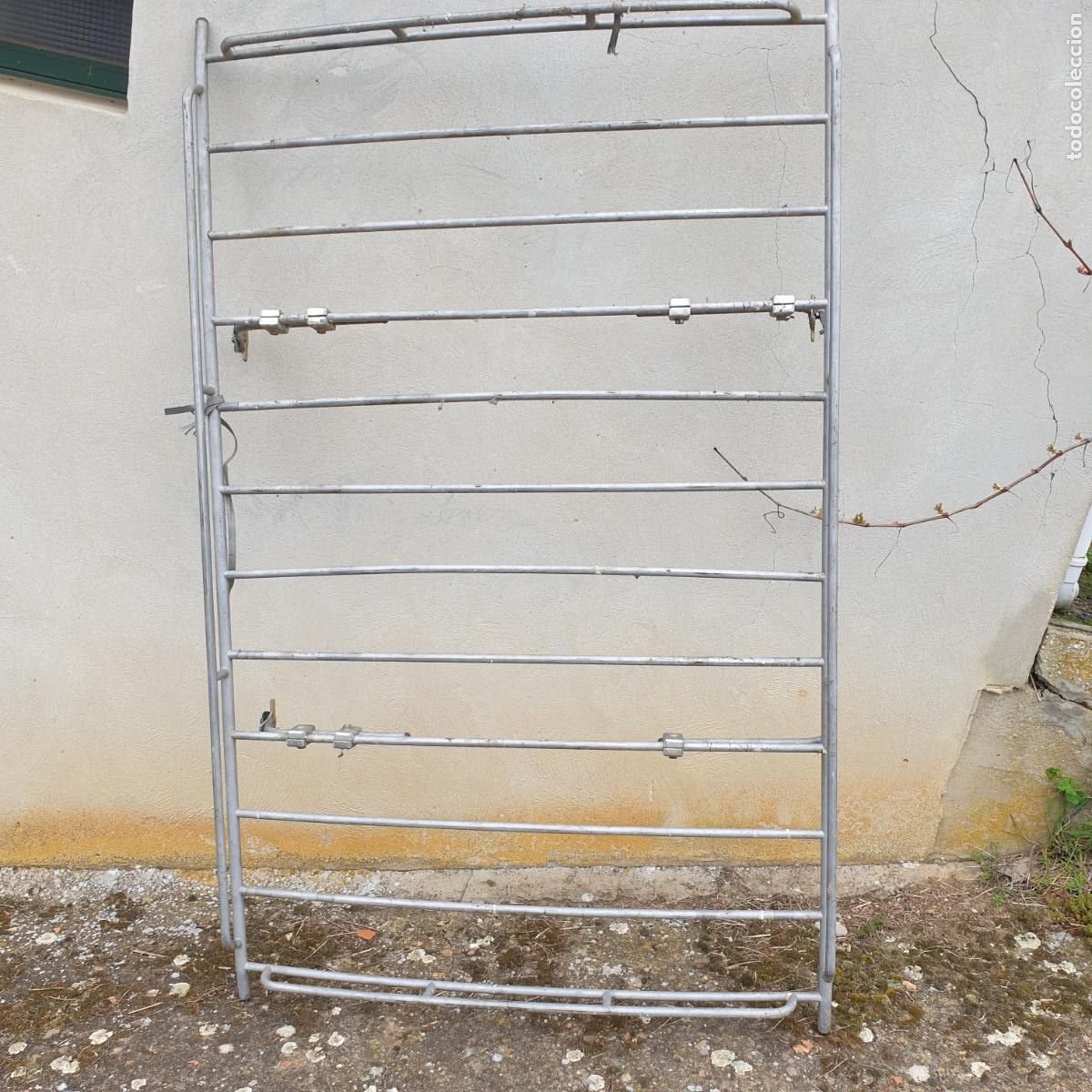 Autos und Motorr&auml;der: ANTIGUO PORTABULTOS O BACA PARA COCHE CL&Aacute;SICO SEAT 1500 O SIMILAR