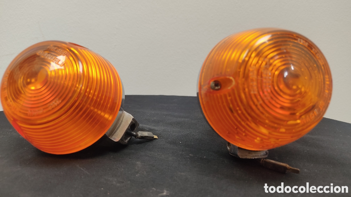 Automobili e Motociclette: Pareja de pilotos intermitentes goneli ref 450 made in Spain. Para motos cl&aacute;sicas. Uno con 1 pelo.