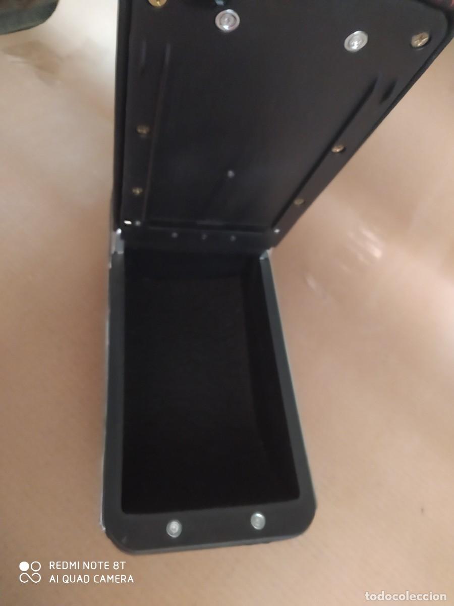 Autos und Motorr&auml;der: apoyabrazos central para golf 4