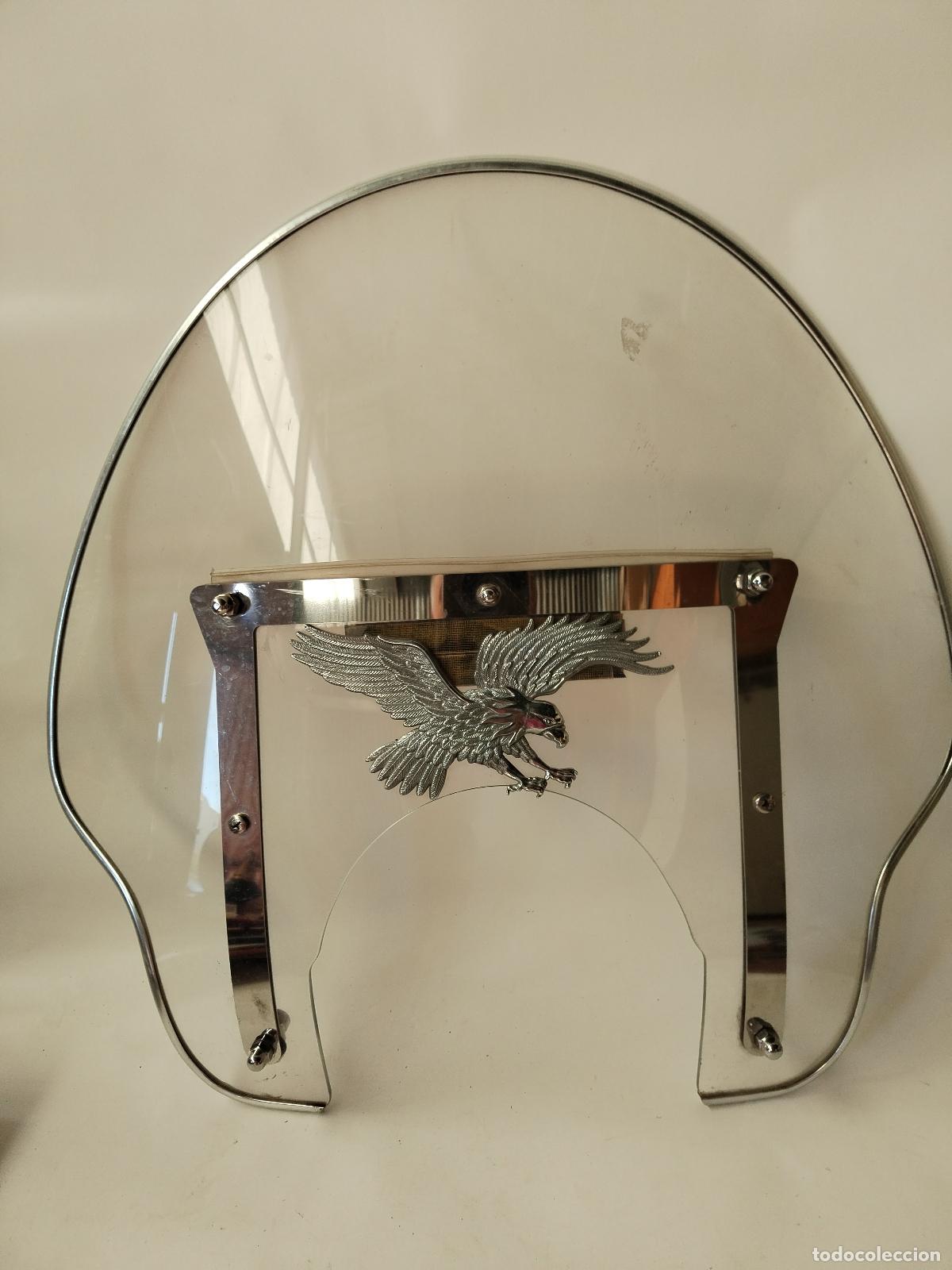 Autos und Motorr&auml;der: Parabrisas transparente con aguila para motocicleta harley