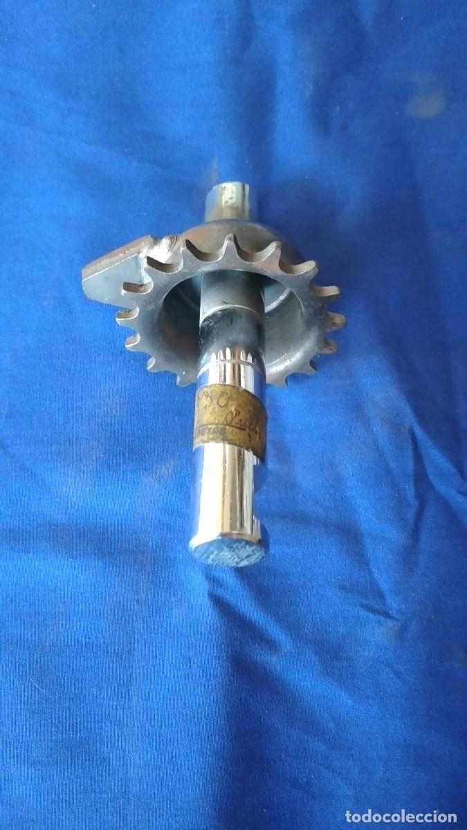 Autos und Motorr&auml;der: Puch eje dentado para motor Puch