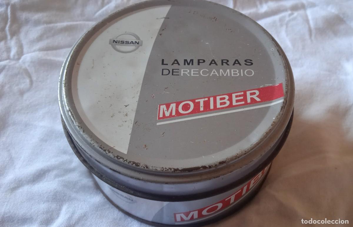 Coches y Motocicletas: Caja repuestos lamparas Nissan-Motiber.