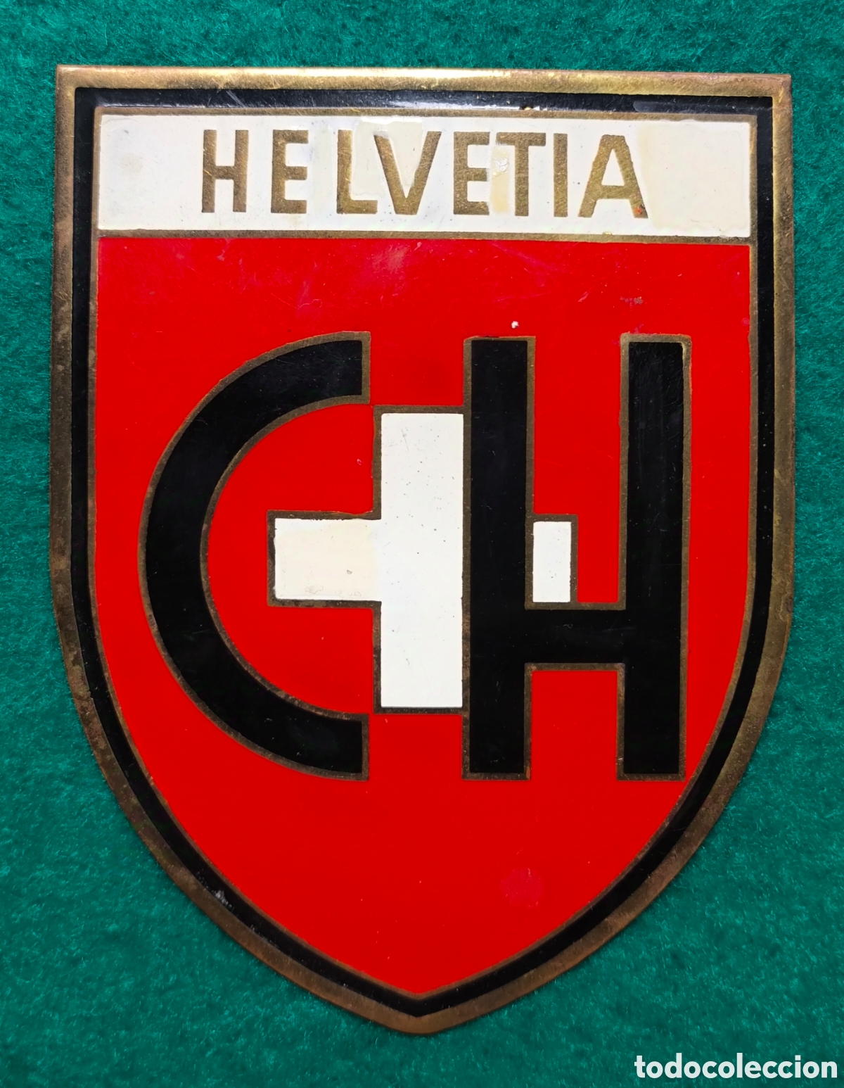 Coches y Motocicletas: CH HELVETIA SWITZERLAND SUISSE AUTO MOTORCYCLE CAR ENAMELED BADGE C. 1960