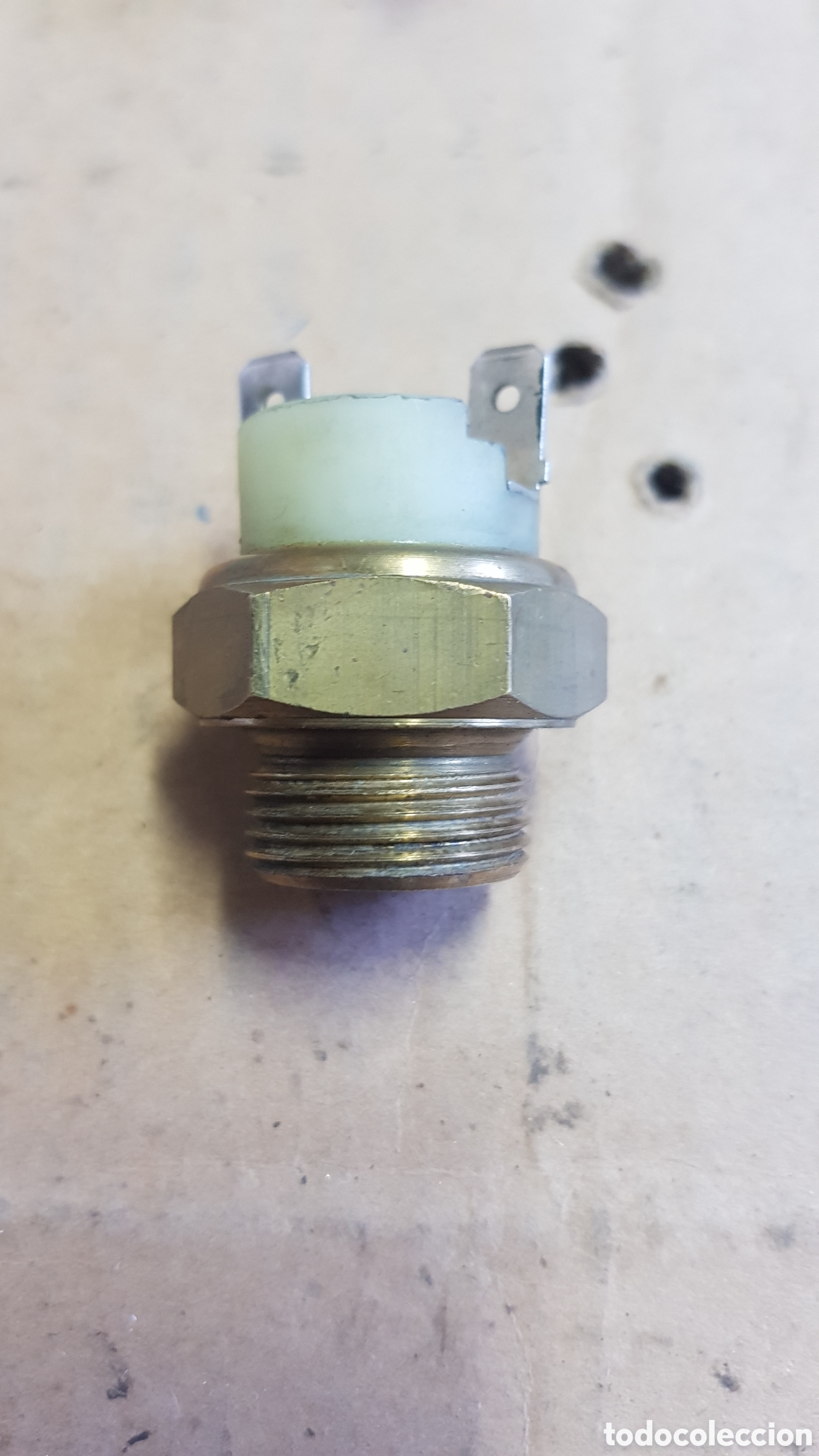 FAE 32706 Sensore Temperatura Testa Cilindro – Compatibile Con Mercedes Classe C, A, Vito
