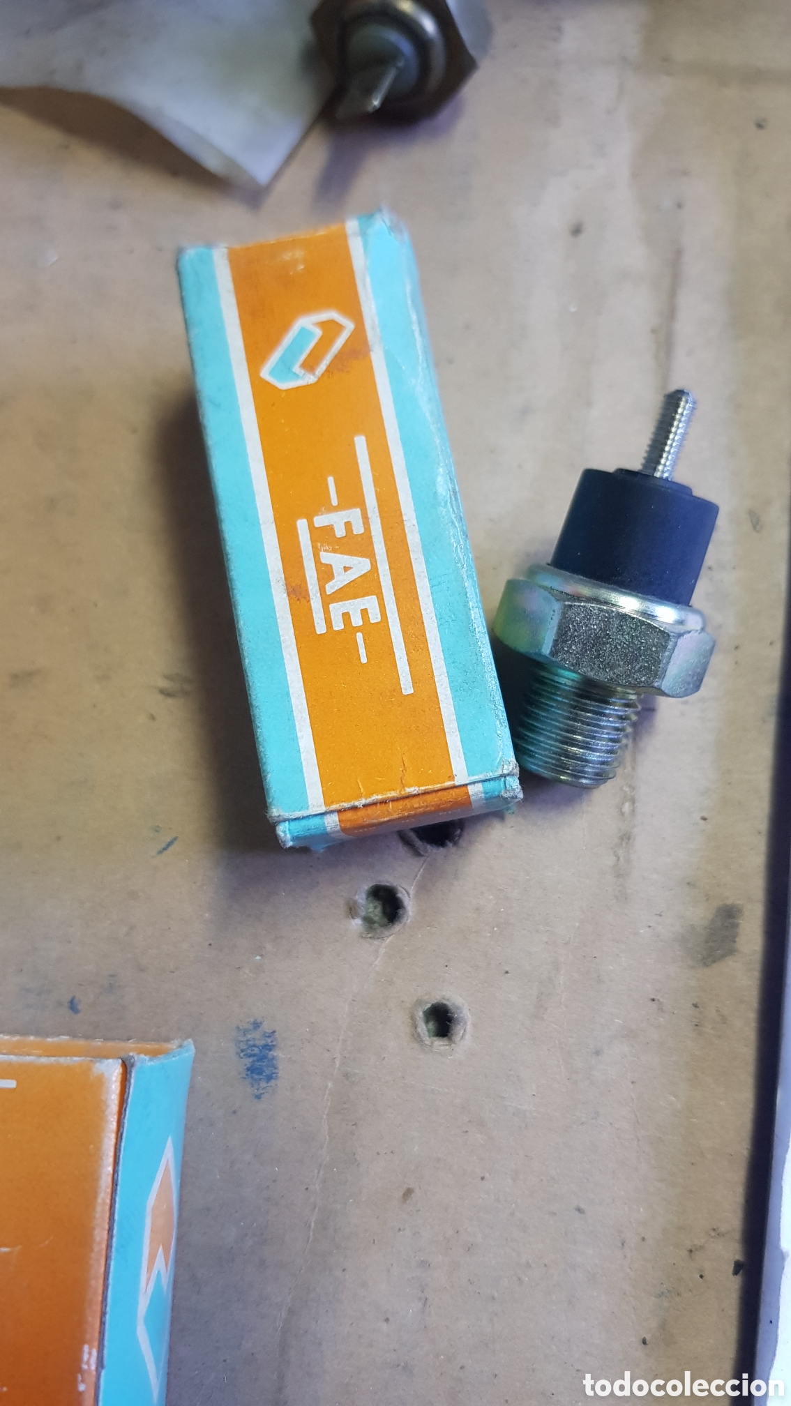 Coches y motocicletas: Sensor de temperatura FAE 1222 - Foto 1