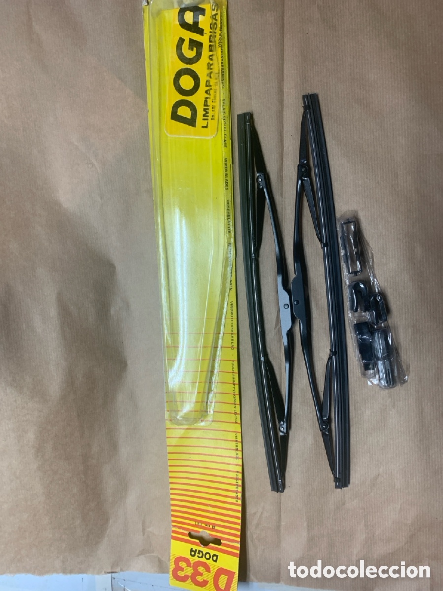 Autos und Motorr&auml;der: JUEGO ESCOBILLAS LIMPIAPARABRISAS-DOGA D33 -33 cm