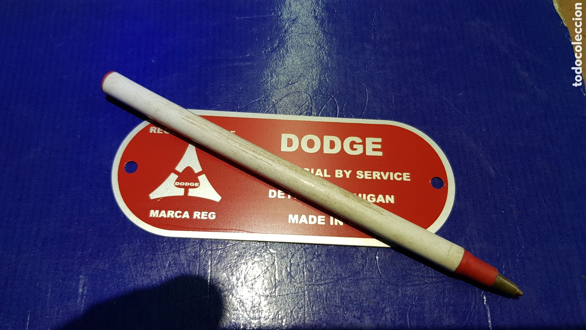 Autos und Motorr&auml;der: Placa Dodge Dart Americano