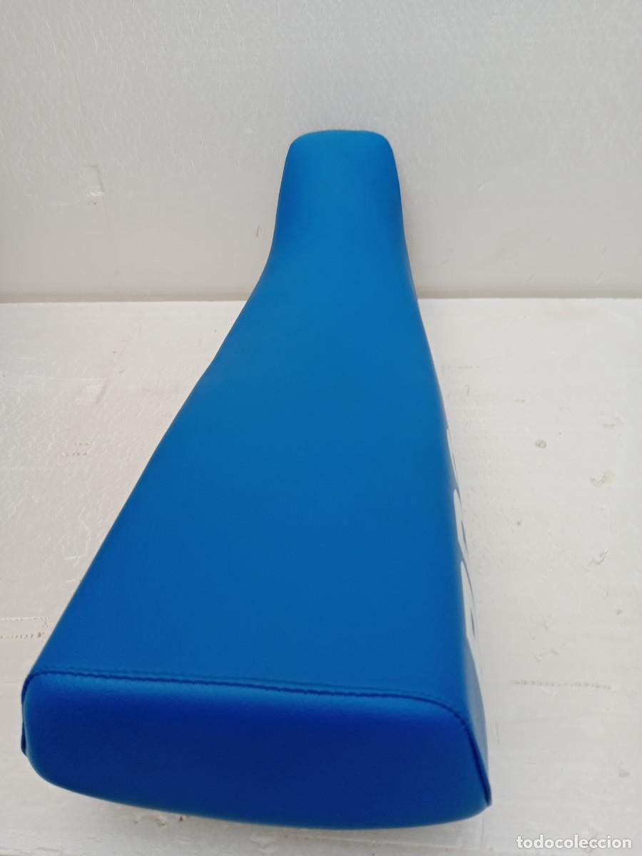 Coches y motocicletas: Asiento Derbi modelo RD2 - Foto 2