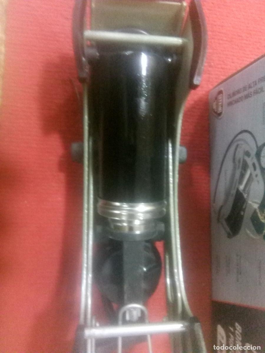 Coches y motocicletas: BOMBA DE INFLAR DE PIE - Foto 4