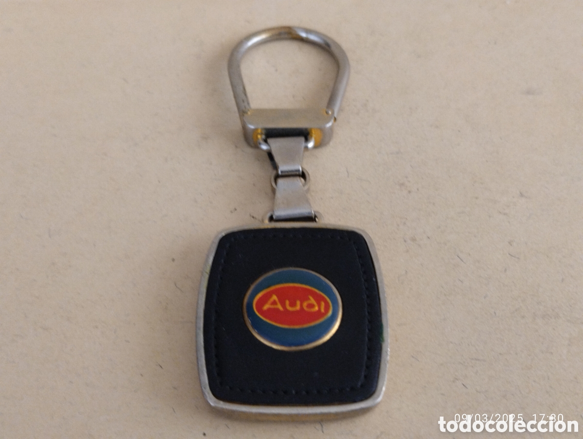 Automobili e Motociclette: TODO UN CLASICO LLAVERO AUDI METAL Y CUERO