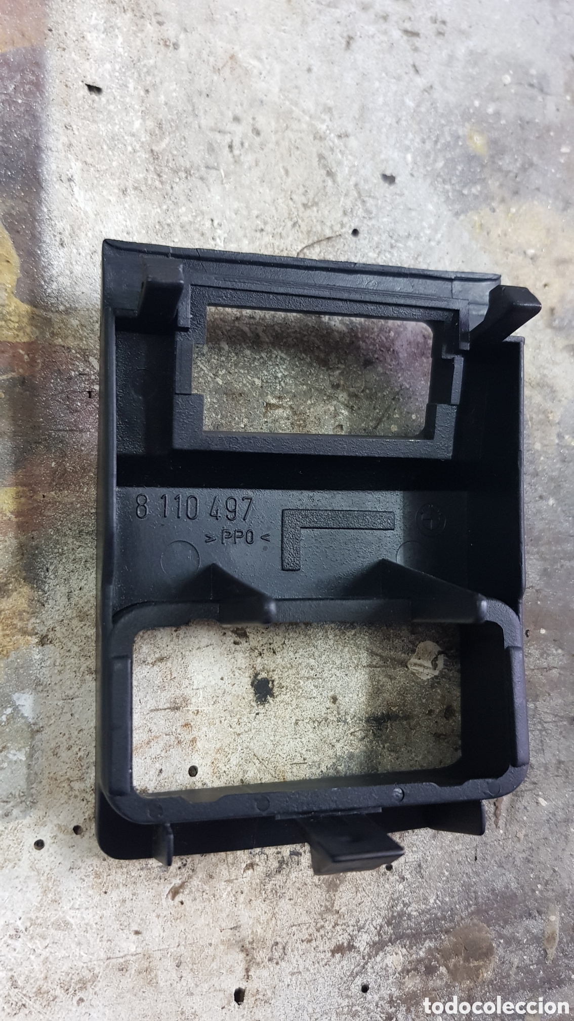 Coches y motocicletas: Soporte interuptores del salpicadero bmw E34 - Foto 3