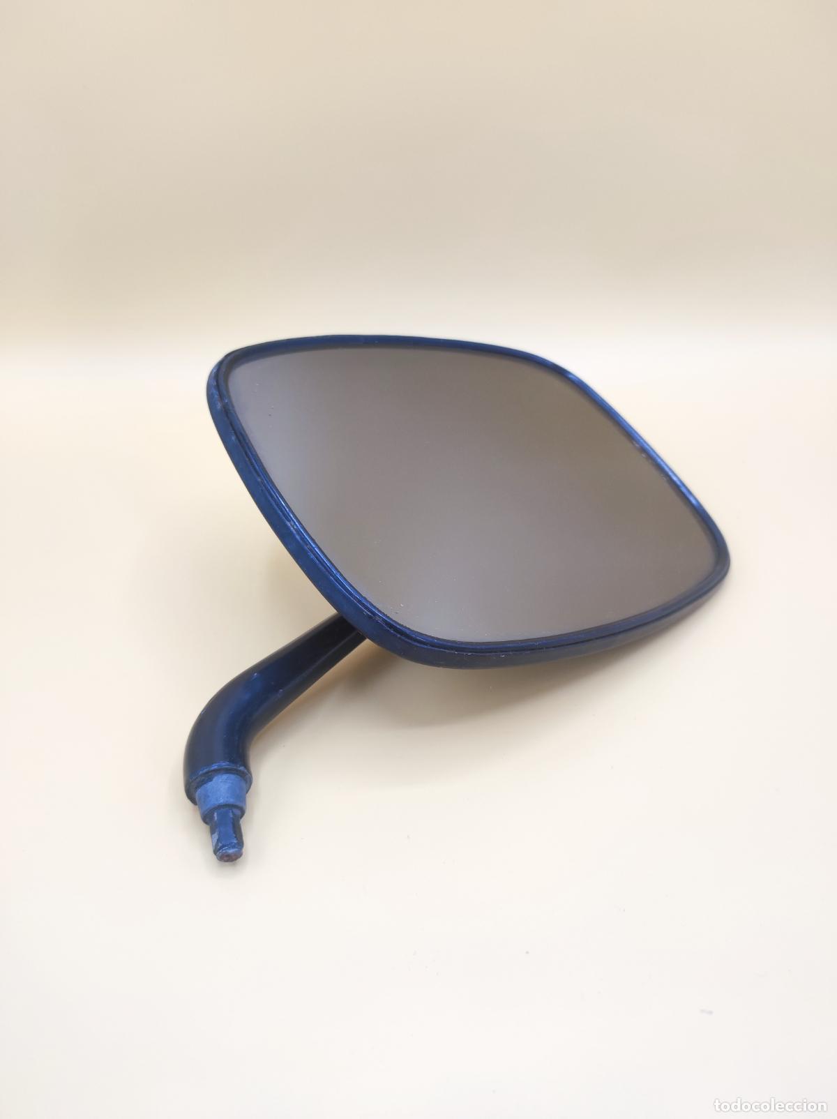 Voitures et Motocyclettes: Espejo retrovisor izquierdo MERCEDES BENZ, desconozco modelo. De hierro. Le falta la rosca!