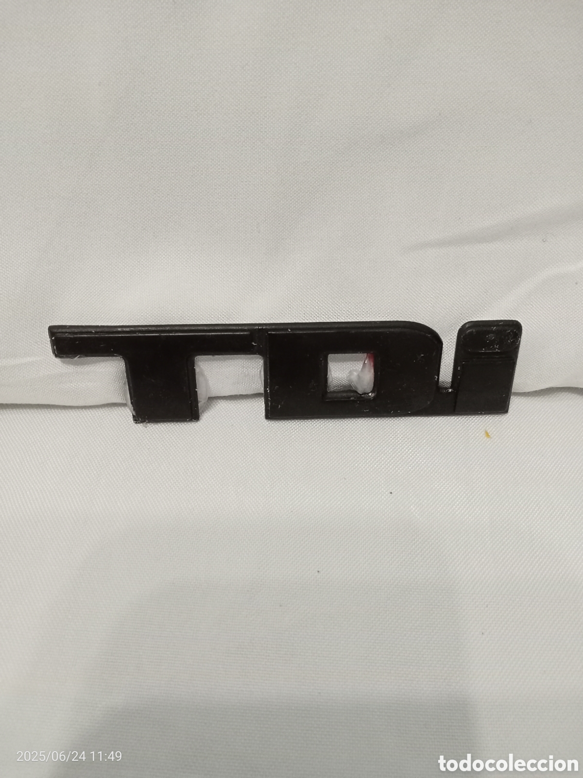 Autos und Motorr&auml;der: ANAGRAMA SEAT VW TDI CROMADA REJILLA