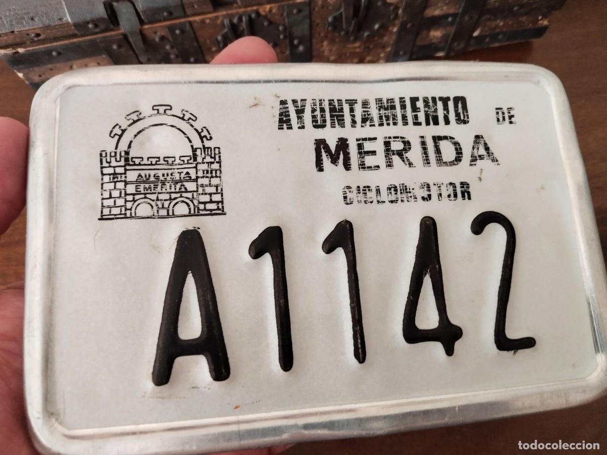 Coches y motocicletas: Matr&iacute;cula de Ciclomotor de M&eacute;rida. - Foto 3