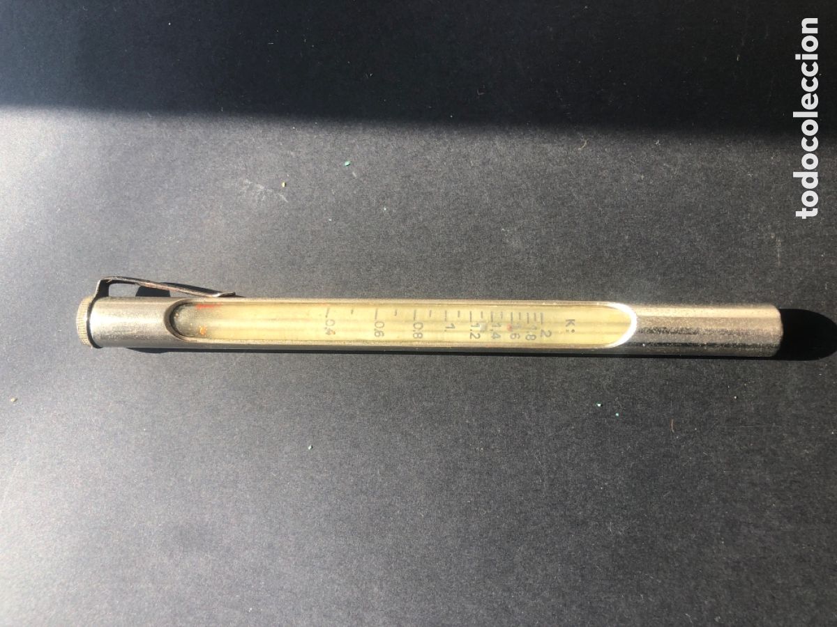 Voitures et Motocyclettes: Antiguo y raro manometro / medidor de presion de neumaticos de bolsillo