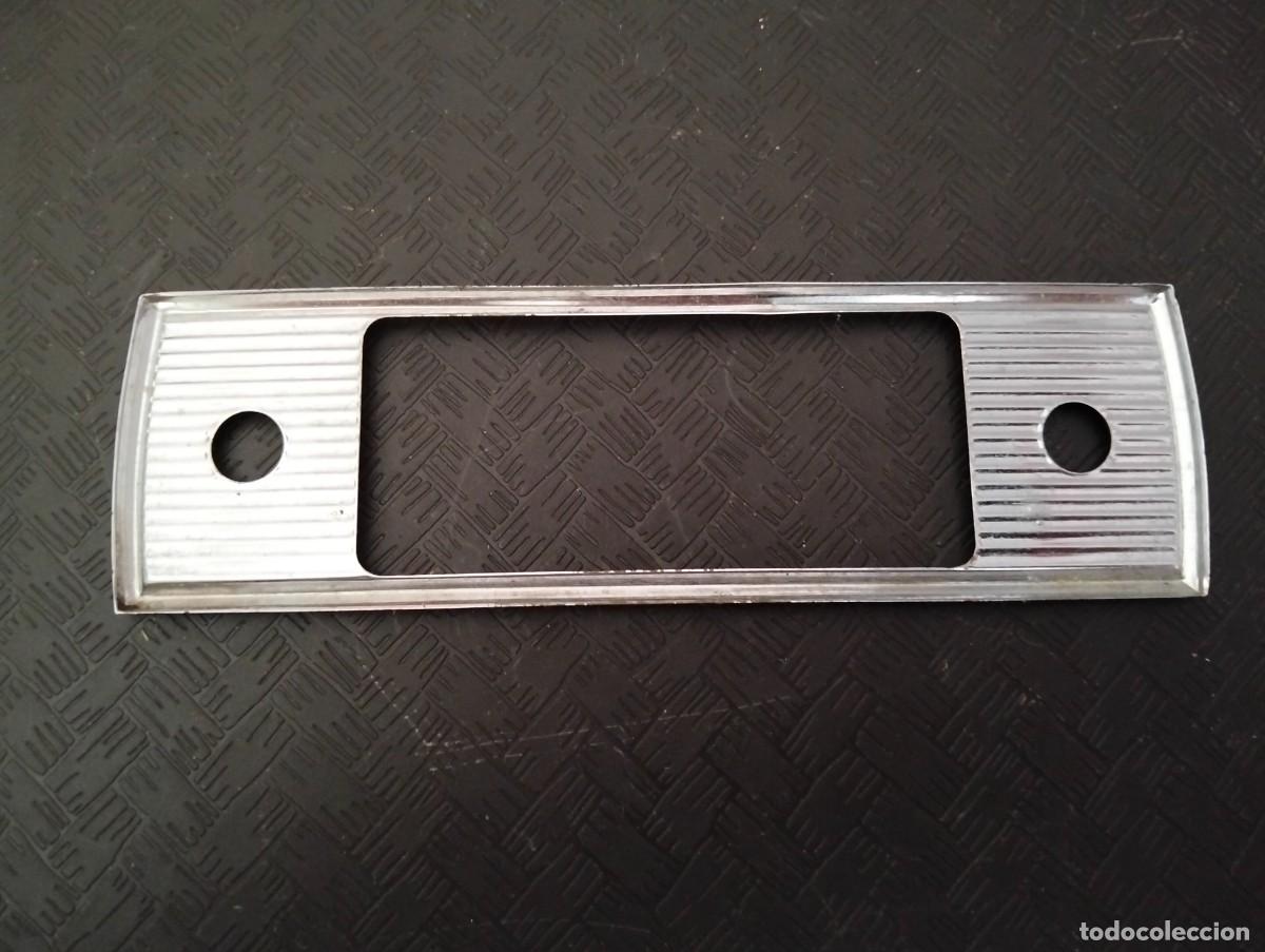 Coches y motocicletas: Panel de autoradio, usado - Foto 2