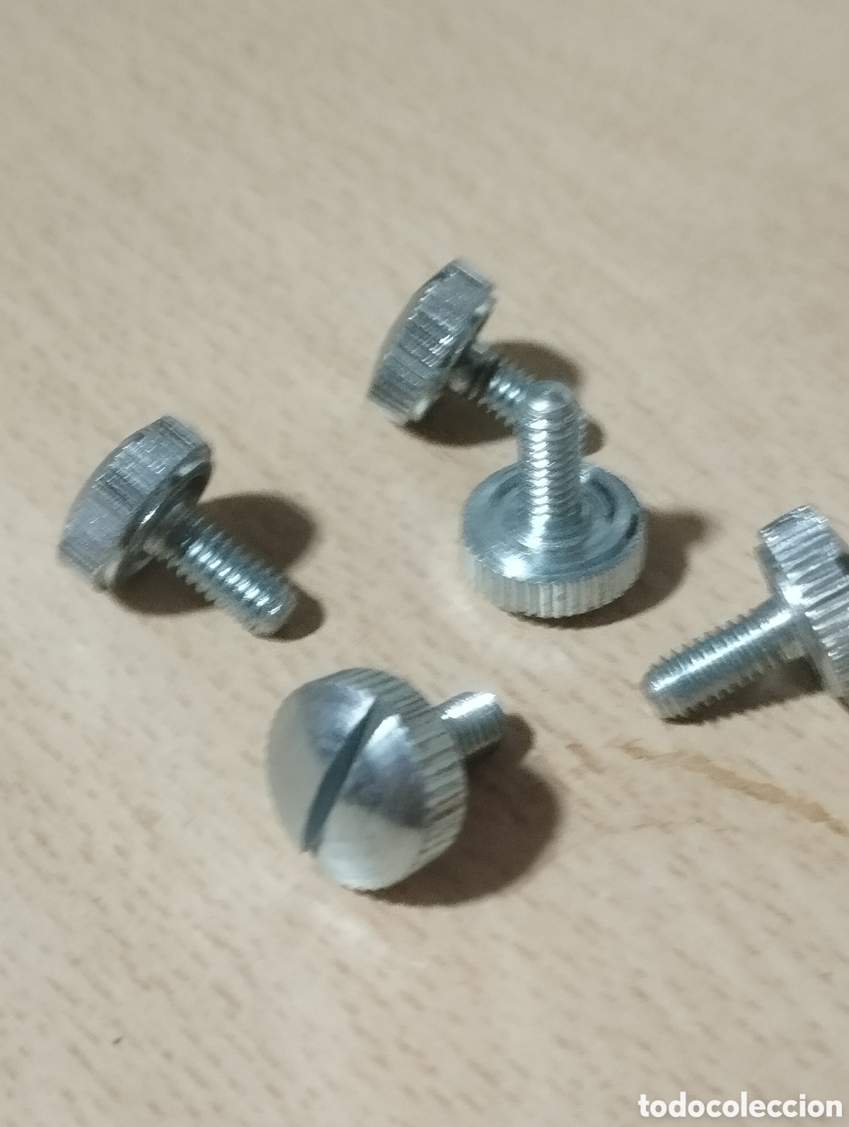 Coches y motocicletas: JUEGO TORNILLOS MOBYLETTE - Foto 1
