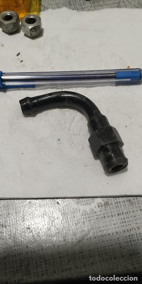 Autos und Motorr&auml;der: Dodge Dart&rdquo; ,valvula evaporador de gases &rdquo;montada en tapa valvulas &rdquo;motores gasolina