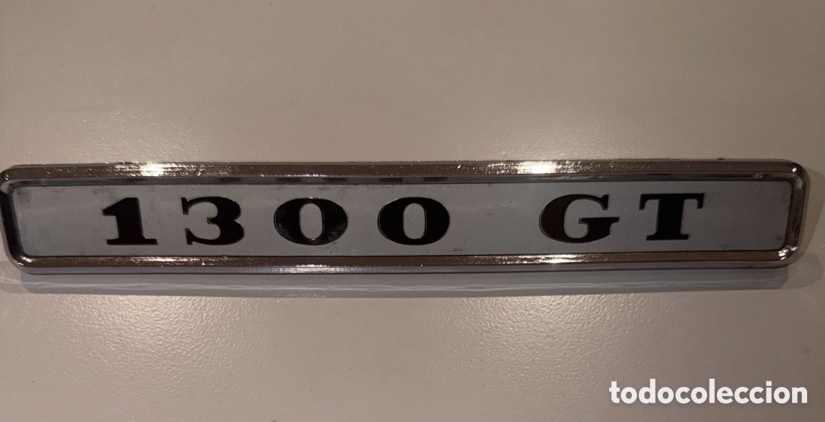 Automobili e Motociclette: Emblema Ford Capri 1300 GT Cl&aacute;sico