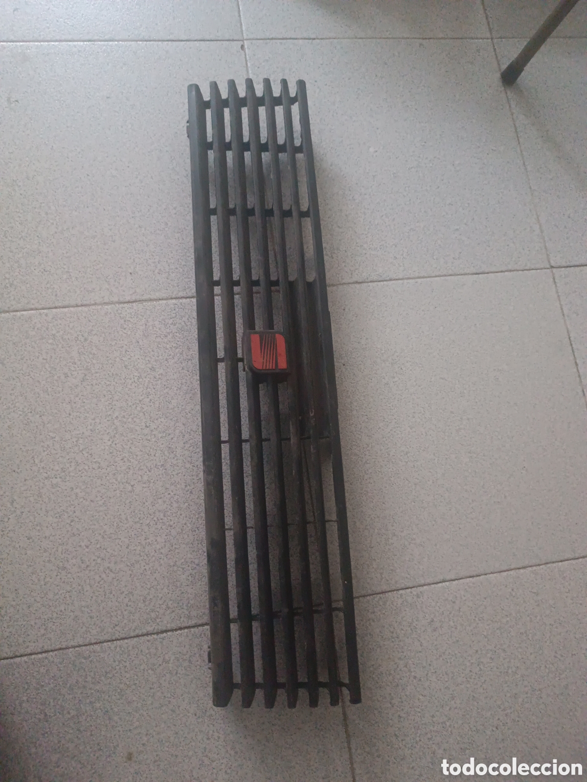 Autos und Motorr&auml;der: Seat m&aacute;laga rejilla delantera