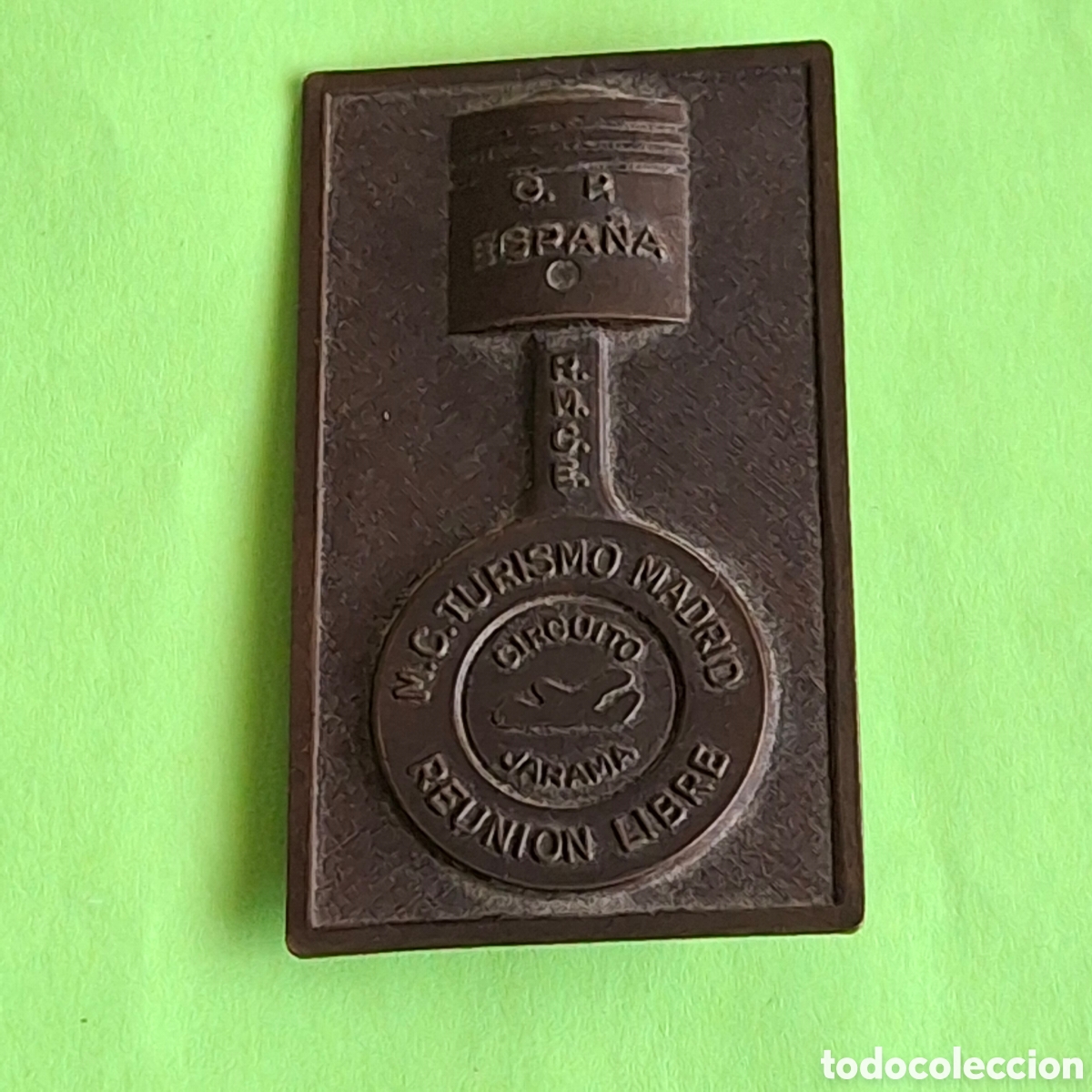 Coches y Motocicletas: GP ESPA&Ntilde;A CIRCUITO JARAMA R.M.C.E. M.C. TURISMO MADRID REUNION LIBRE - INSIGNIA GRANDE AGUJA PIN