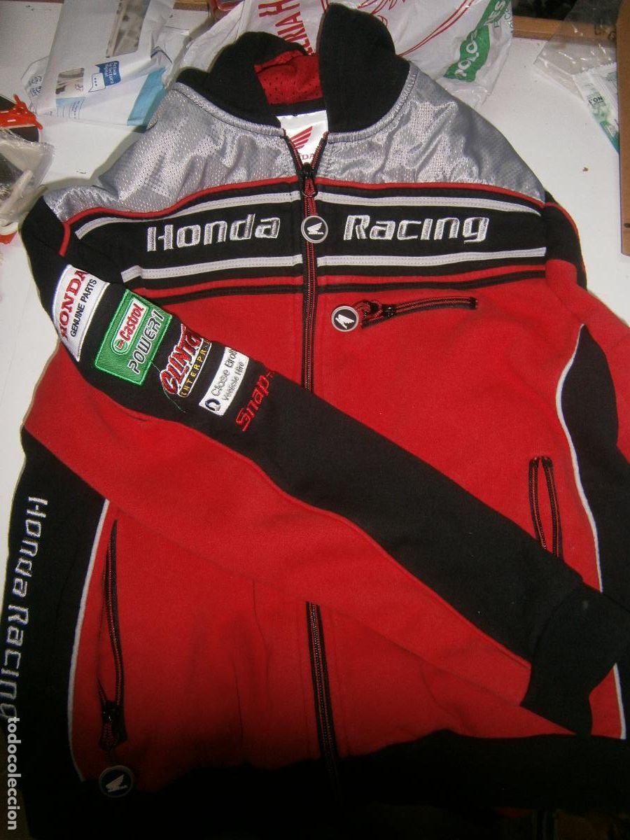 Autos und Motorr&auml;der: ESPECTACULAR CHAQUETA HONDA RACING T. 12-13 CON MUCHOS PARCHES Y CAPUCHA