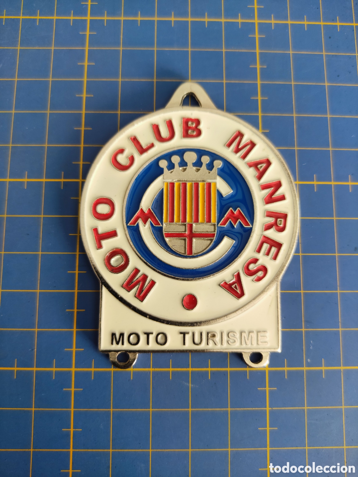 Coches y Motocicletas: Raro escudo MOTO CLUB MANRESA a&ntilde;os 60-70