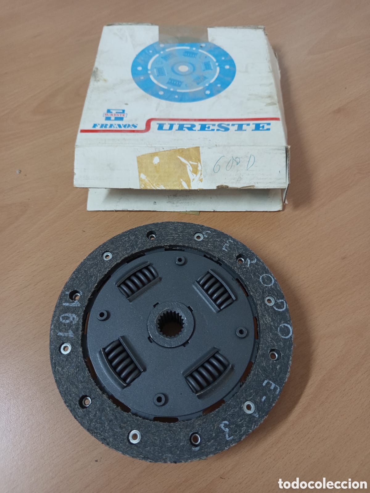 Coches y Motocicletas: Seat 600 disco embrague