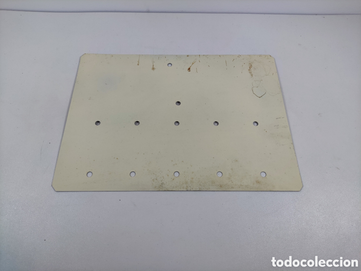 Coches y Motocicletas: Pla&ccedil;a de matr&iacute;cula virgen para n&uacute;meros de relieve Seat Dodge Pegaso Barreiros Renault