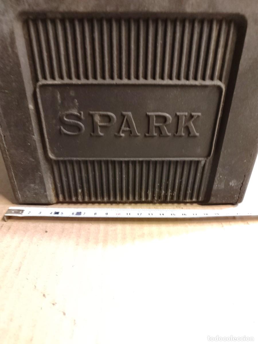 Voitures et Motocyclettes: SPARK.Antiguo raro art&iacute;culo SPARK