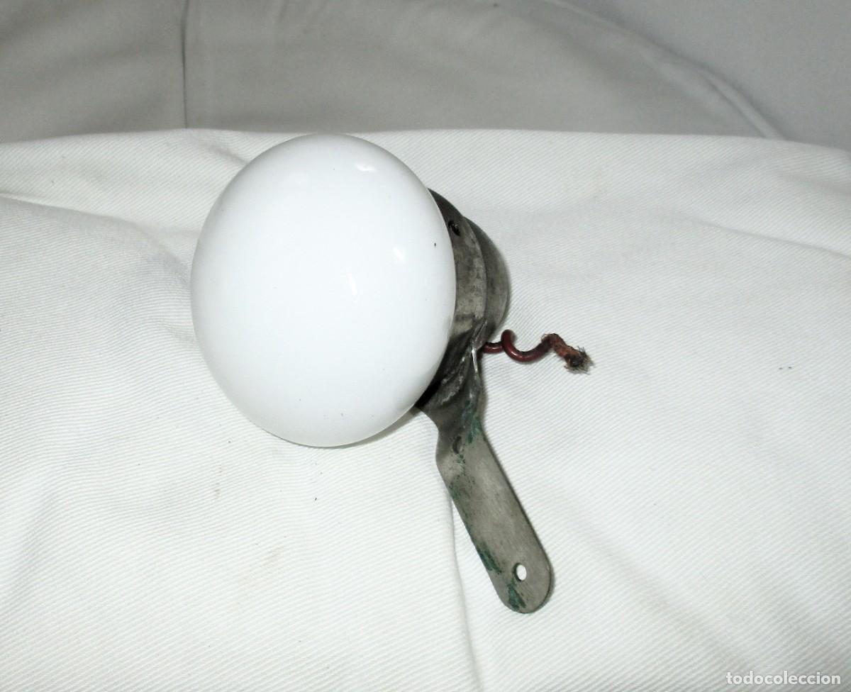 Autos und Motorr&auml;der: LUZ INTERIOR, DE TECHO O DE CORTES&Iacute;A PARA VARIEDAD DE AUTOS CL&Aacute;SICOS.