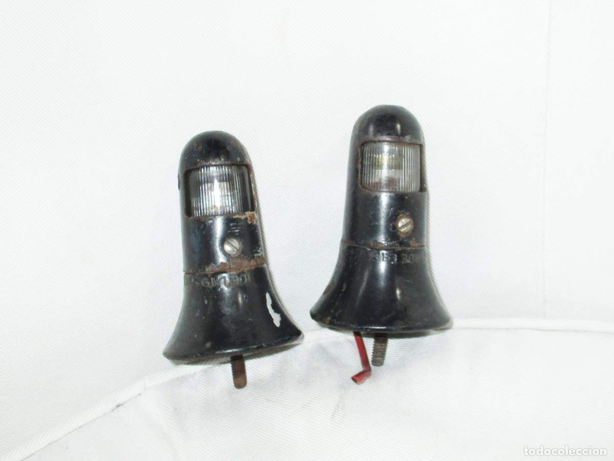 Coches y Motocicletas: PAREJA DE LUCES DE MATR&Iacute;CULA GUIDE & HULL. PARA CHEVROLET, PONTIAC Y OTROS CL&Aacute;SICOS DE LOS A&Ntilde;OS 50.