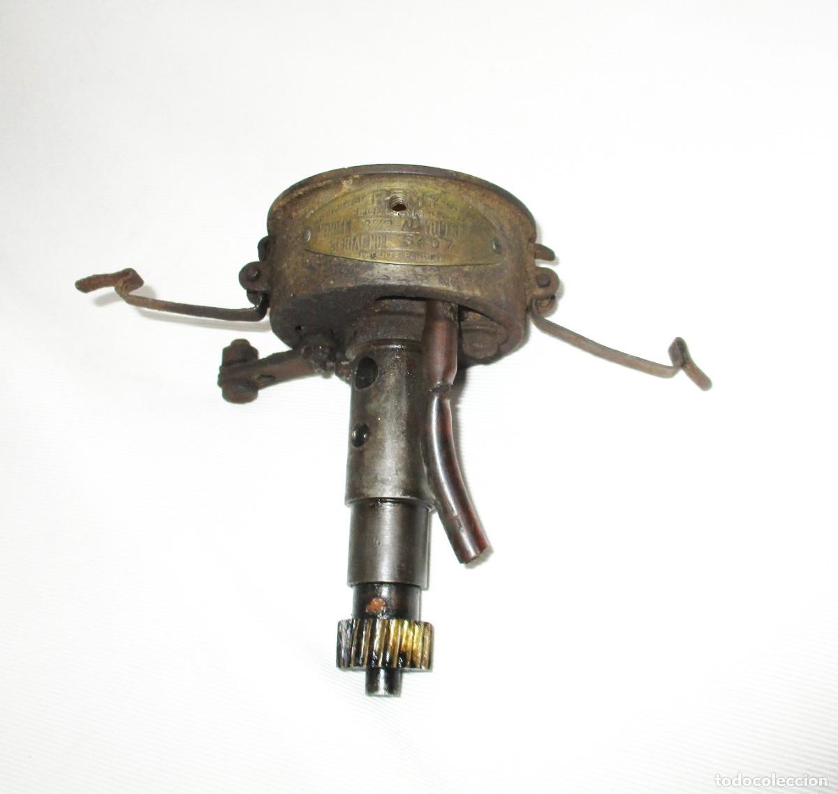 Coches y Motocicletas: DISTRIBUIDOR DELCO REMY DE DOS CILINDROS PARA VARIEDAD DE AUTOS CL&Aacute;SICOS.