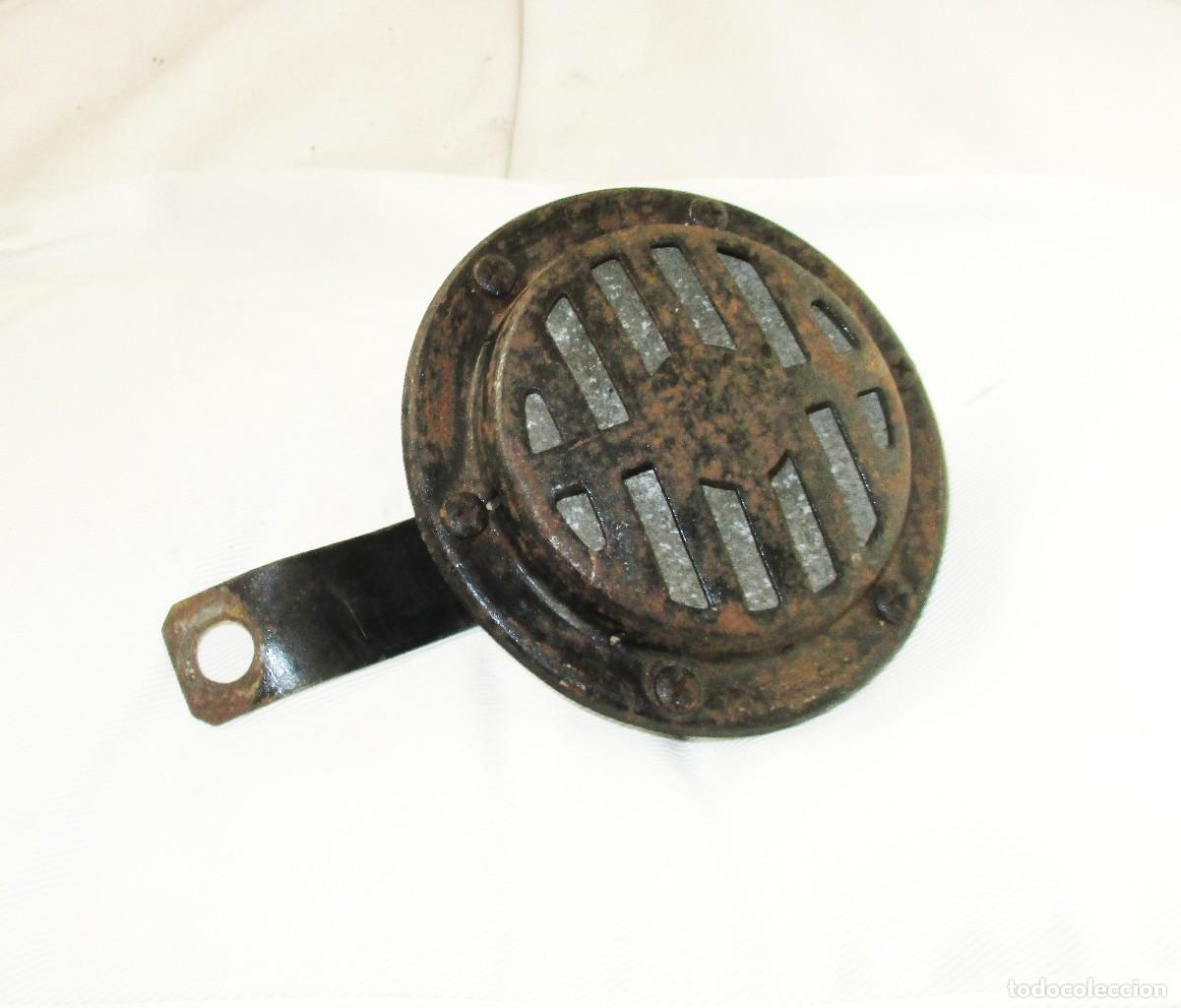 Coches y Motocicletas: BOCINA PYCAM A 12 VOLTIOS PARA AUTOS CL&Aacute;SICOS.