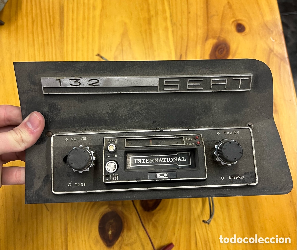 Coches y Motocicletas: Radio-Casette SEAT 132 INTERNATIONAL