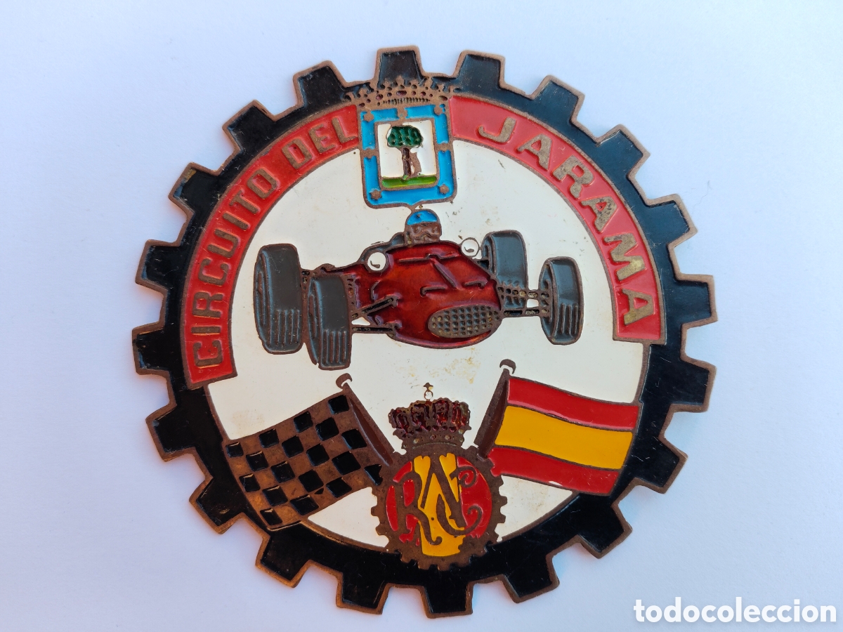 Coches y Motocicletas: ANTIGUA Y PRECIOSA CHAPA EMBLEMA PARA COCHE DEL CIRCUITO DEL JARAMA EN MADRID - RACE - A&Ntilde;