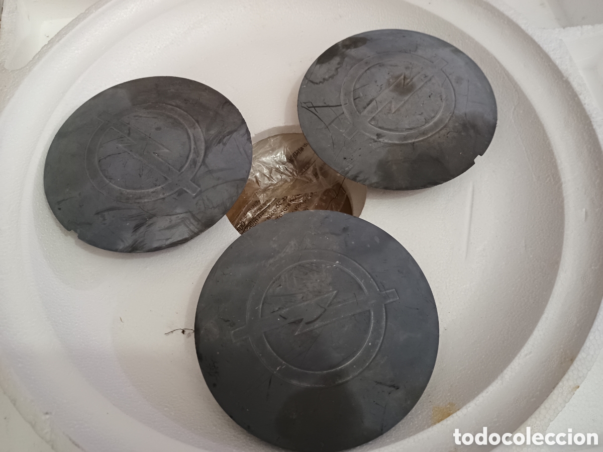 Coches y Motocicletas: Opel corsa A tapacubos OEM GM